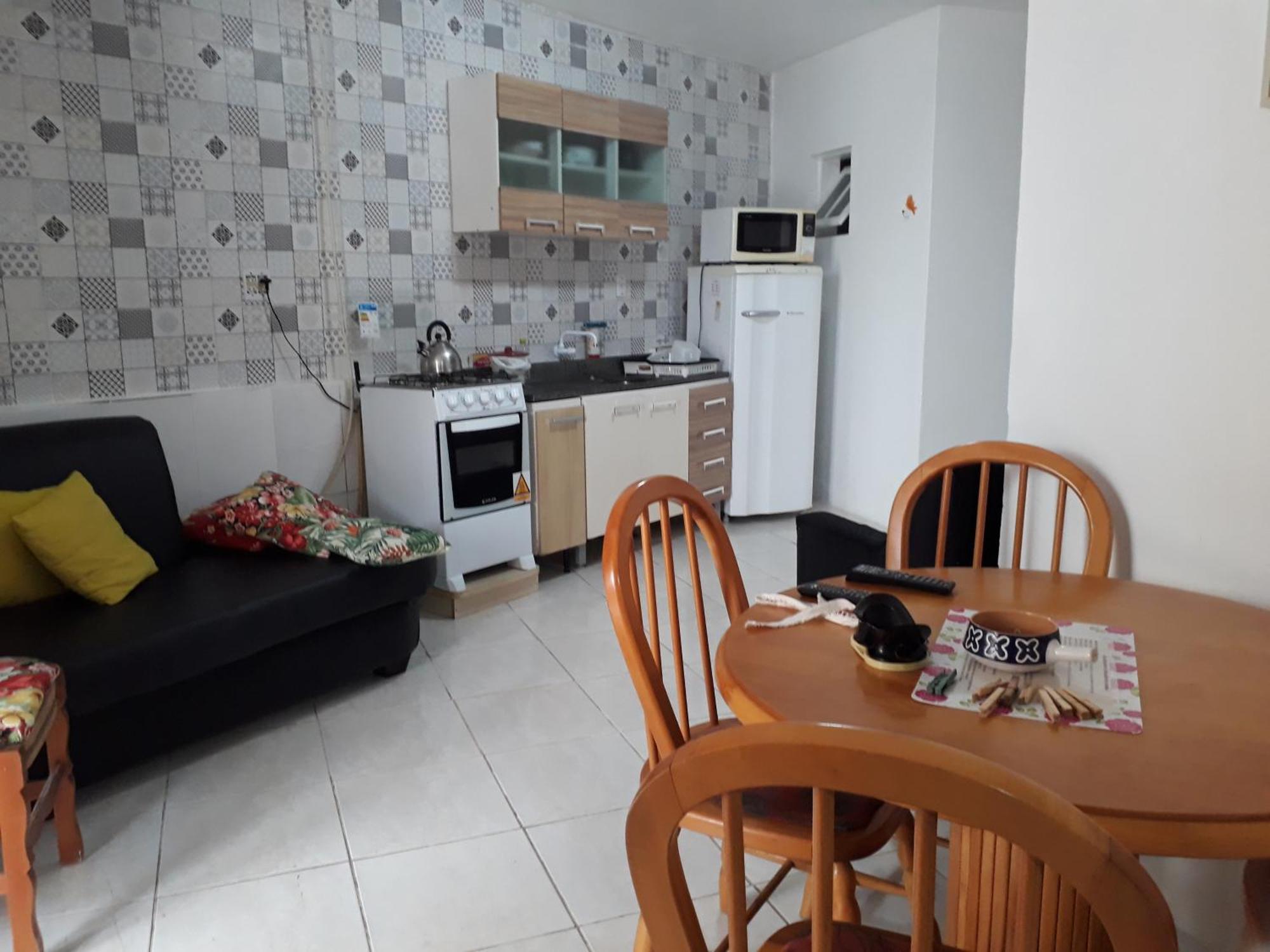 Cozinha Equipada Em Apartamento Para Alugar Em Torres Rs 객실 사진